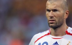 中国体彩网|世界杯史话08，蓝衣军团首冠背后，归化与裁判的争议真相