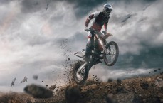 江苏体彩网-德转2025英超年龄数据揭晓，切尔西23.7岁最年轻，富勒姆28.9岁最年长