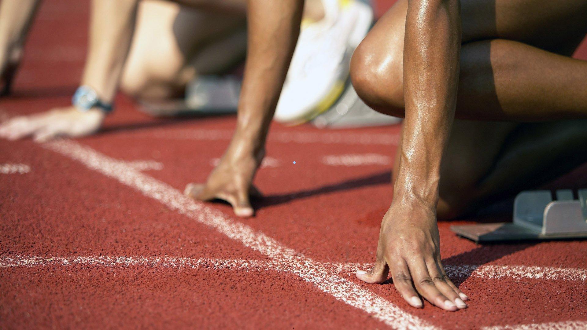 追梦格林深情剖析巴特勒重伤事件，从带娃去游戏厅看职业运动员的生活失衡困境