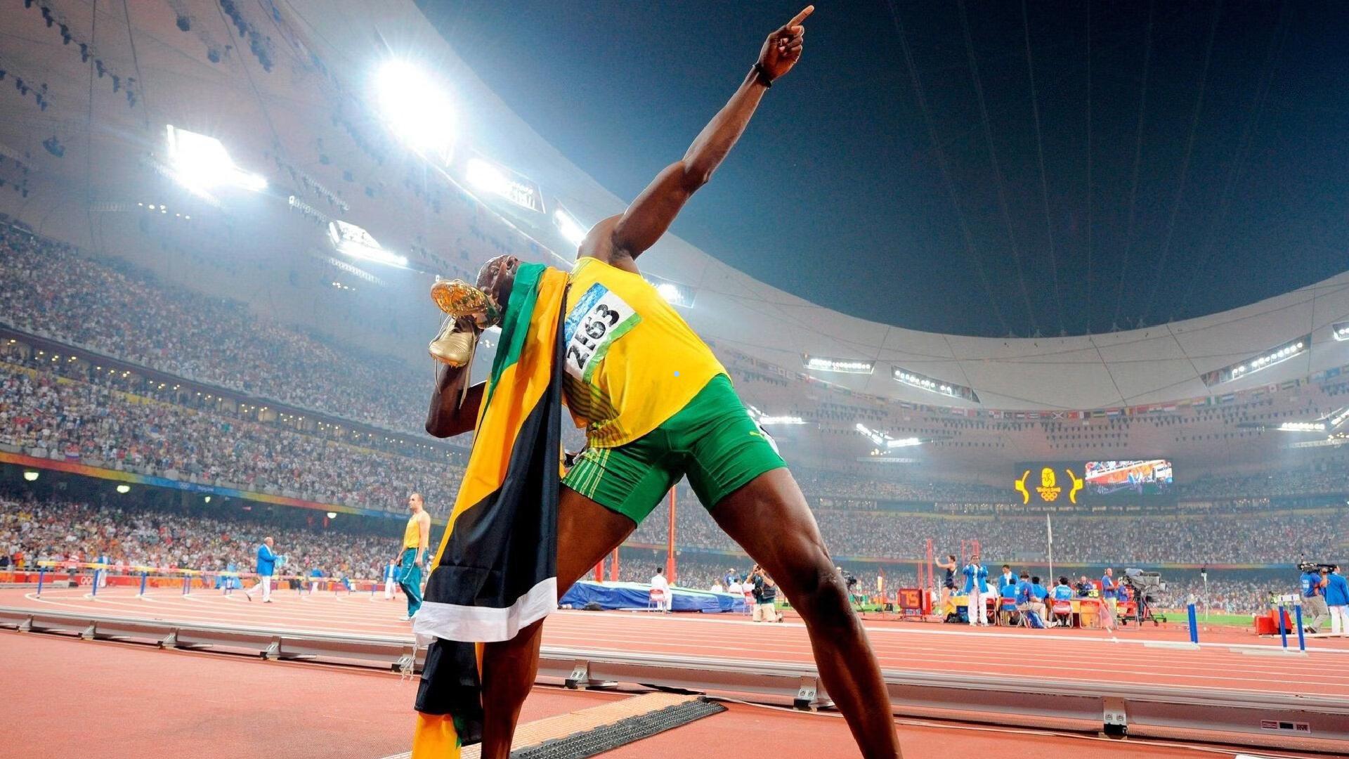 剑南春之夜，AC米兰两球遭争议吹罚2-2憾平萨索洛，新星巴尔泰萨吉双响闪耀，皮纳蒙蒂助攻梅开二度